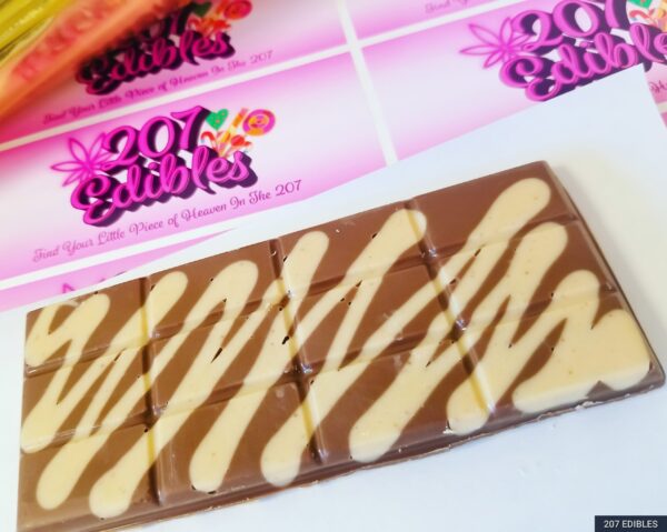 3000MG CHOCOLATE BAR PEANUT BUTTER DRIZZLE